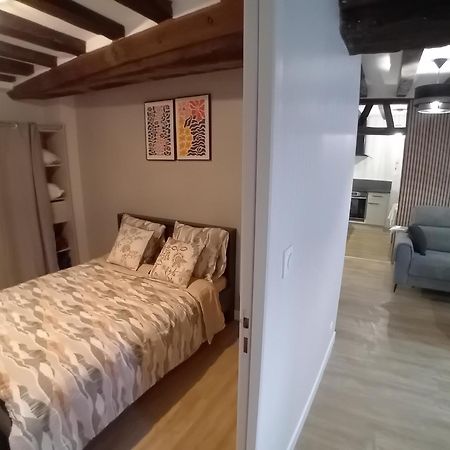 Apartmán Le Vieux Laval Laval  Exteriér fotografie